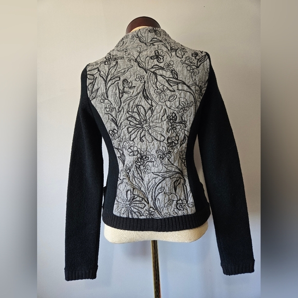 KNITTED & KNOTTED ANTHROPOLOGIE NWT Floral Embroidered Black/Gray Sweater Jacket - Picture 7 of 16